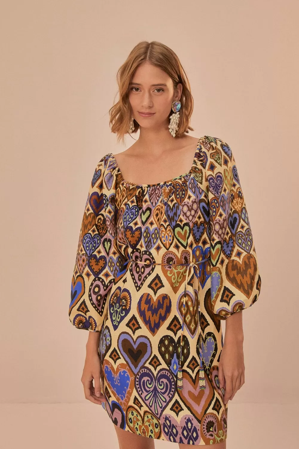 Robe courte à manches longues en ikat avec coeurs crème^FARM Rio  Fashion