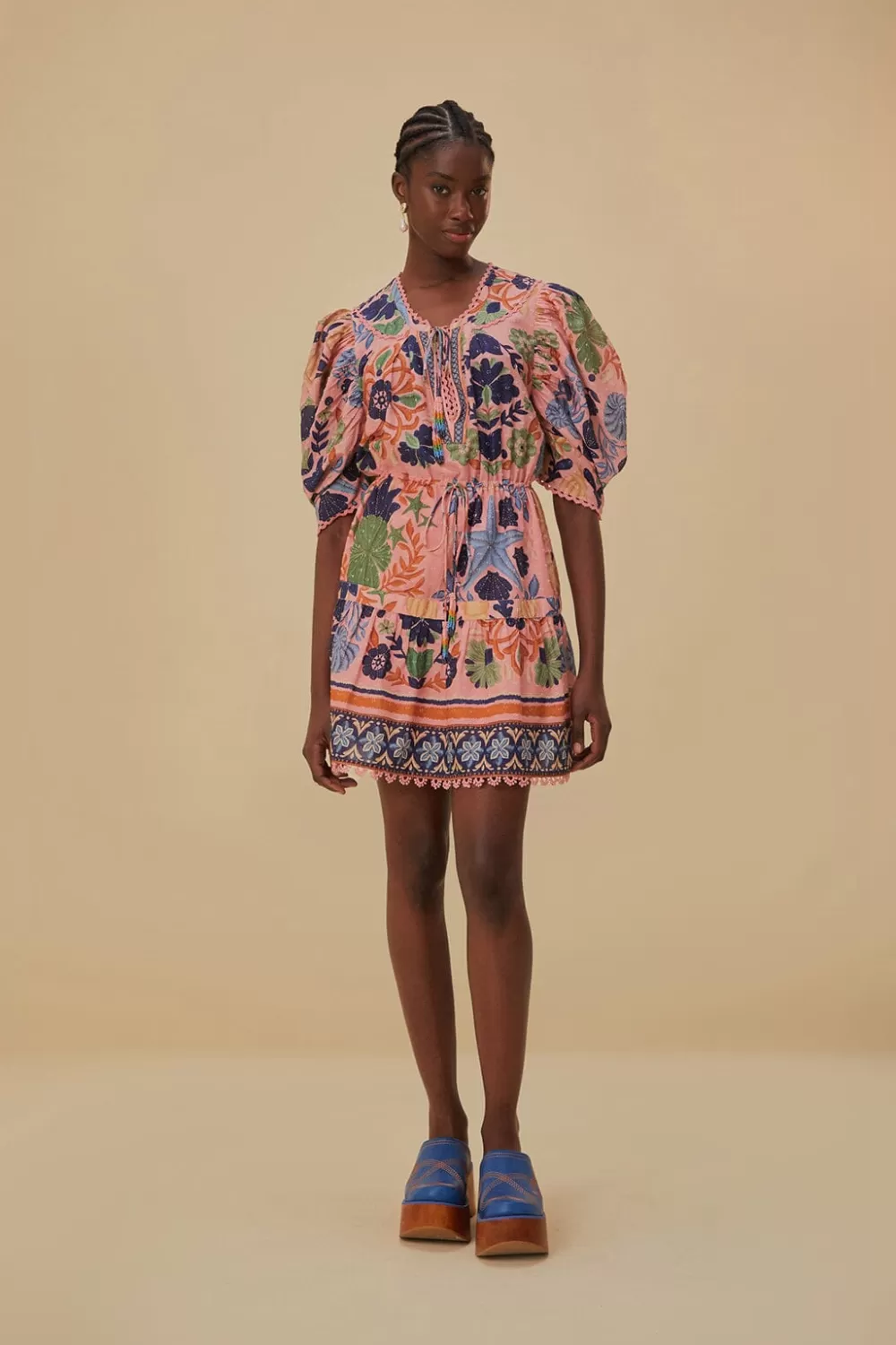 Robe courte rose à tapisserie de coquillages^FARM Rio  Outlet