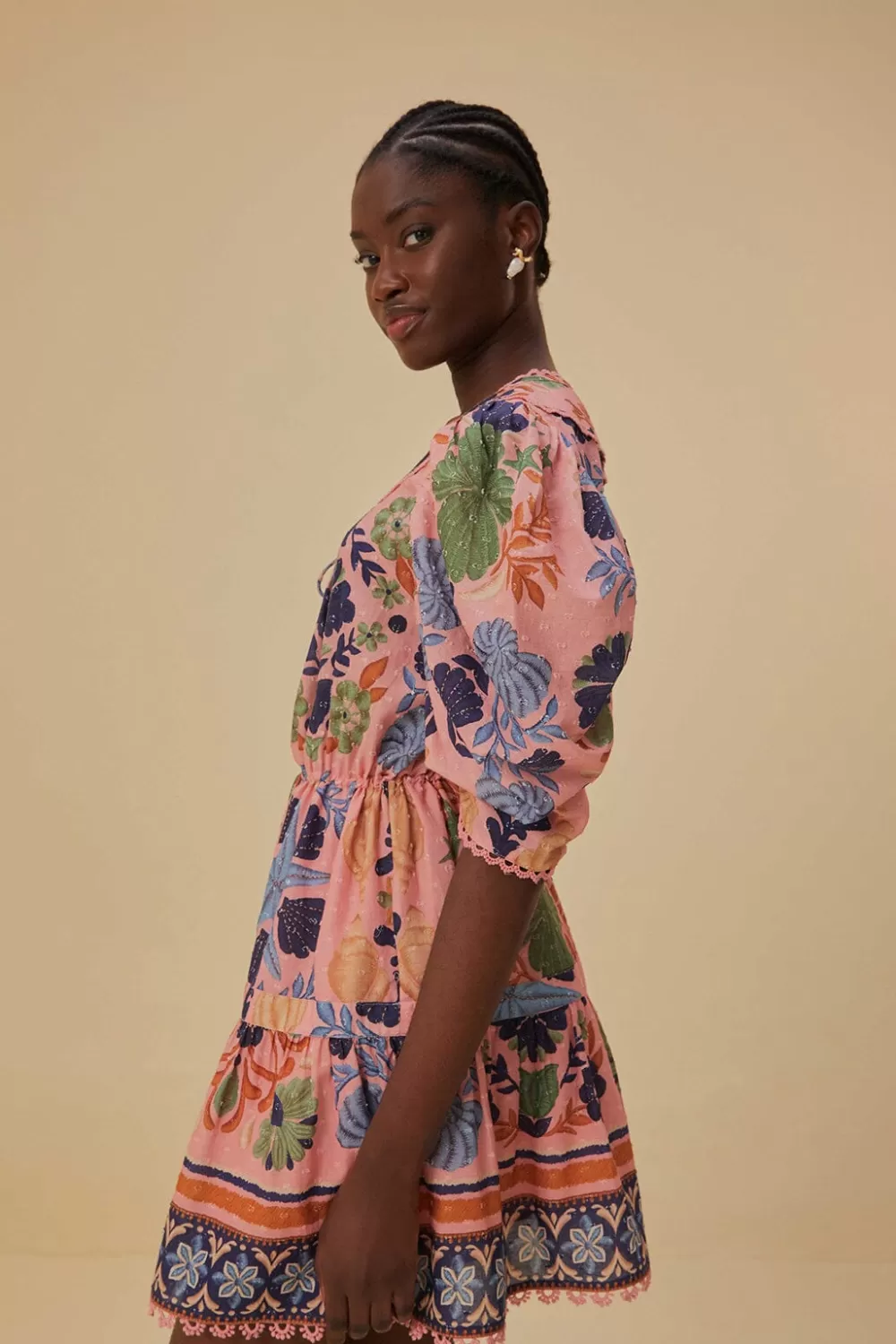 Robe courte rose à tapisserie de coquillages^FARM Rio  Outlet