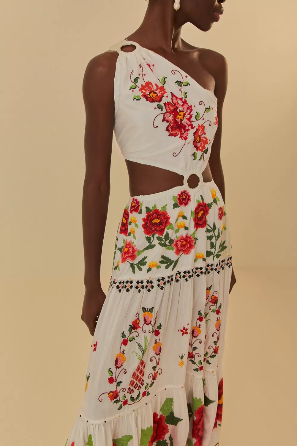 Robe longue à fleurs Carmina brodée blanc cassé^FARM Rio  Shop