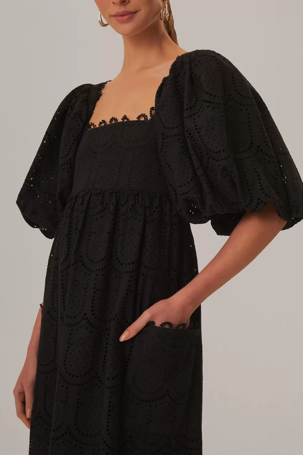 Robe longue noire à œillets ananas^FARM Rio  Hot