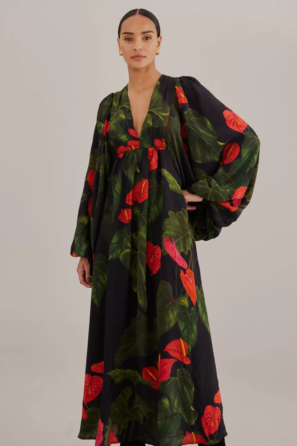 Robe longue noire Anthurium à col en V^FARM Rio  Cheap