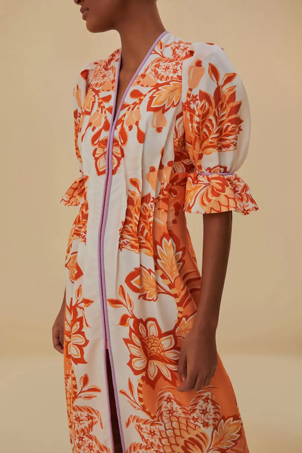 Robe midi orange Aura à col en V^FARM Rio  Clearance