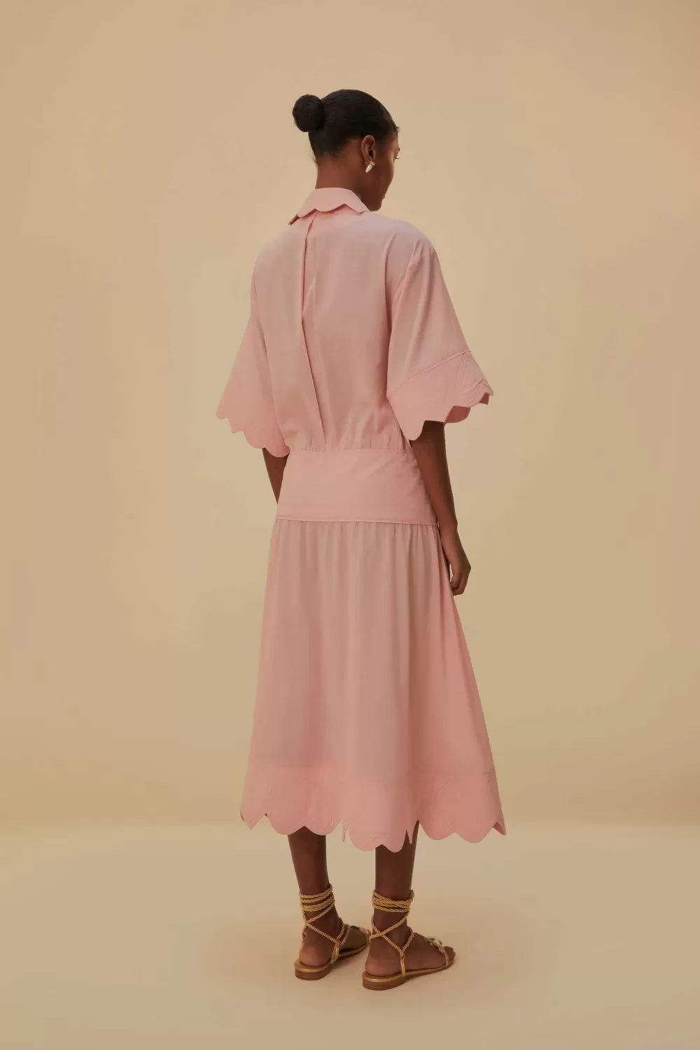Robe midi rose clair avec détails cœur^FARM Rio  Best Sale