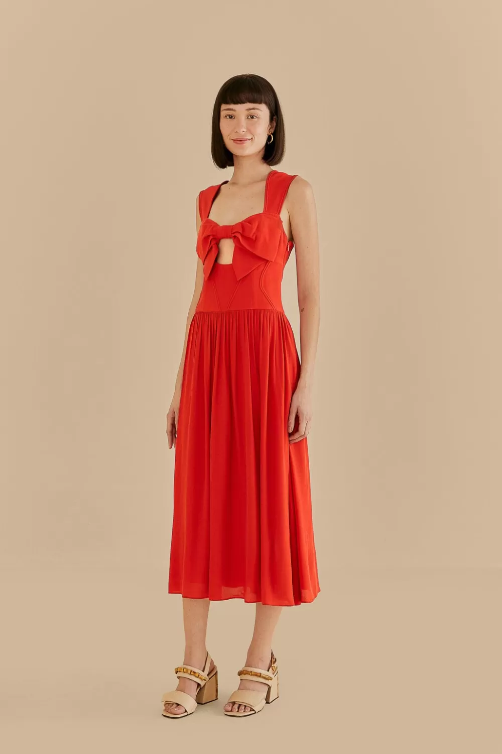 Robe midi rouge sans manches avec nœud^FARM Rio  Fashion